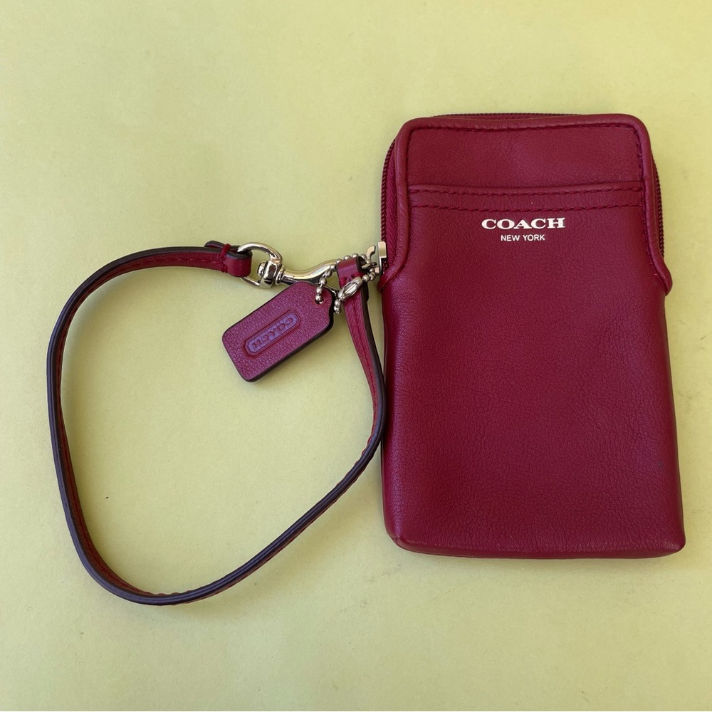 Vintage burgundy/silver Coach leather wristlet